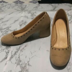 Simply styled nude faux  suede block heels